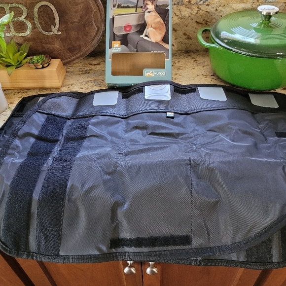 Kurgo Car Door Guard - Black - Picture 4 of 4